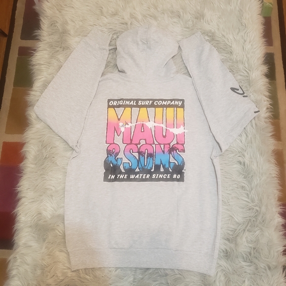Maui and Sons Full Zip Graphic Light Gray Hoodie - Picture 3 of 4